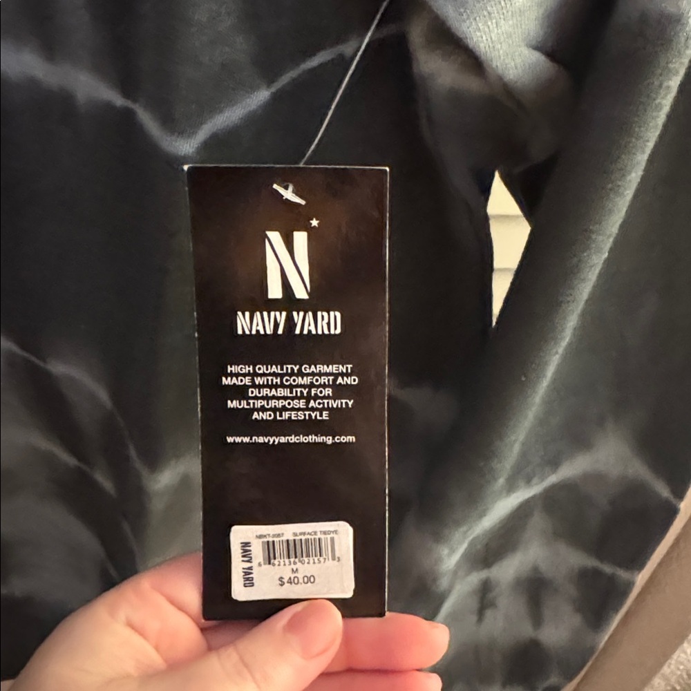 Navy Yard Men's Tie-Dye Sweater - Navy Gray Medium NWT - Picture 3 of 5